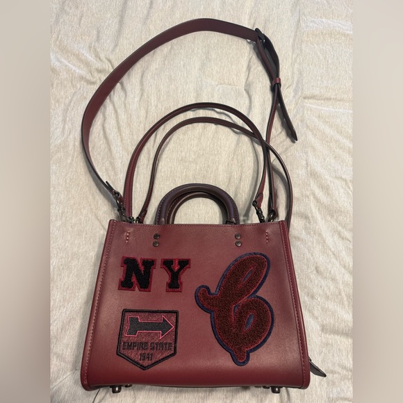 Coach Rogue 25 with Varsity Patches - Picture 6 of 9